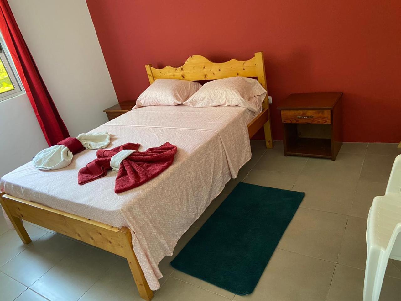 Casa Ze & Sonia Bed & Breakfast Portela Exterior photo